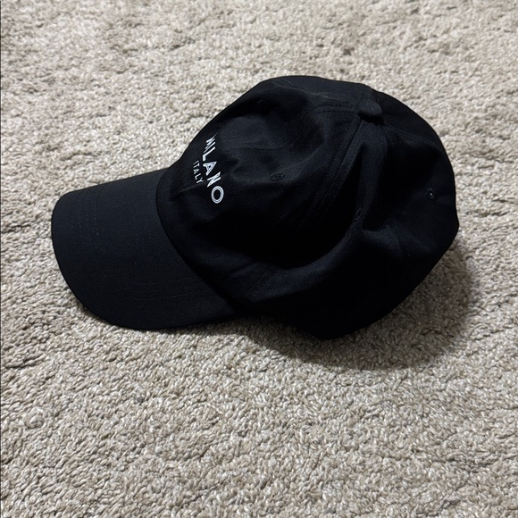 Milano Italy Black/White Women’s Hat - Picture 2 of 4